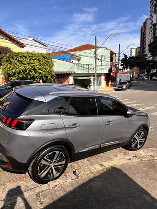 PEUGEOT 3008 1.6 GRIFFE THP 16V GASOLINA 4P AUTOMÁTICO PEUGEOT 3008 1.6 GRIFFE THP 16V GASOLINA 4P AUTOMÁTICO